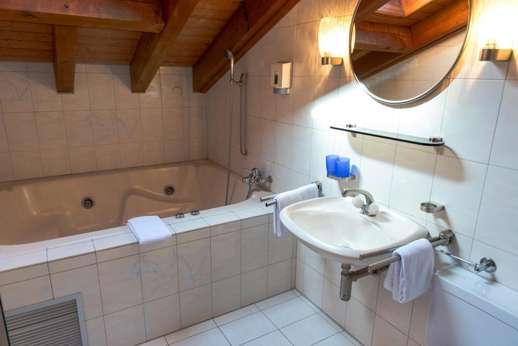 Bed & Breakfast Bijou Zermatt Pokoj fotografie
